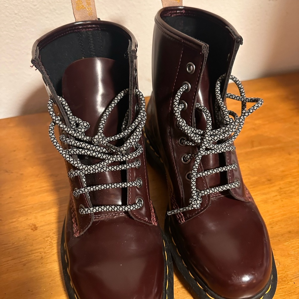 Dr. Martens Dark burgundy Vegan Boots